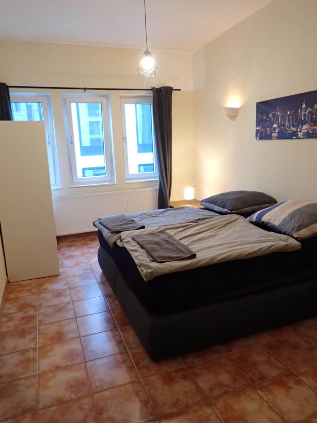 Studio 46 Qm In Domnaehe Кьолн Екстериор снимка